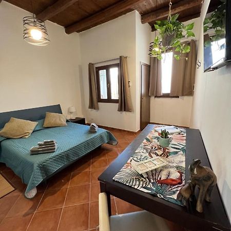Vicolo Del Vento Stanza Scirocco Hotell Palermo Eksteriør bilde