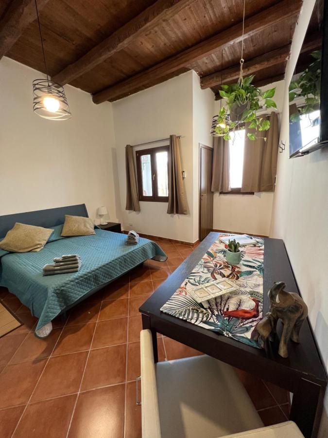 Vicolo Del Vento Stanza Scirocco Hotell Palermo Eksteriør bilde