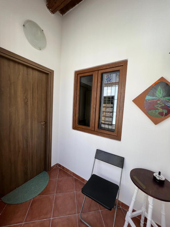 Vicolo Del Vento Stanza Scirocco Hotell Palermo Eksteriør bilde